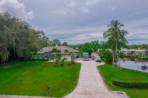 7889 SE River Lane, Stuart, FL 34997 Sold 03/15/24