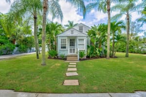 8955 SE Plato Terrace SE, Hobe Sound, FL 33455 Sold 10/08/24