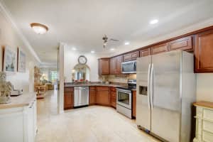 5433 Mariesa Avenue, West Palm Beach, FL 33417 Sold 12/05/23
