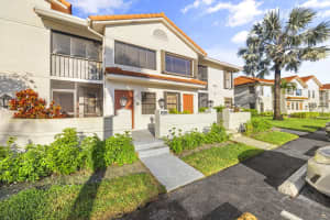 9717 Sills Drive E 203, Boynton Beach, FL 33437 Sold 11/15/23