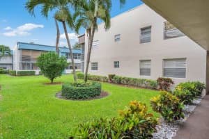 637 Normandy N, Delray Beach, FL 33484 Sold 12/01/23
