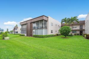 637 Normandy N, Delray Beach, FL 33484 Sold 12/01/23