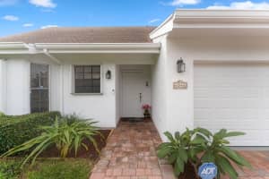 6046 Leslie Street, Jupiter, FL 33458 Sold 12/01/23