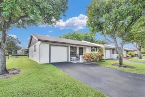 16004 Laurel Oak Circle, Delray Beach, FL 33484 Sold 11/15/23