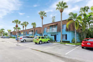 950 S Kanner Highway E2, Stuart, FL 34994 Sold 11/13/23