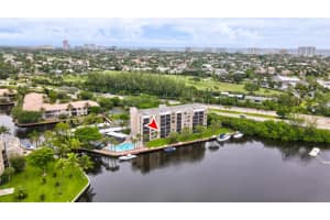 22 Royal Palm Way 2050, Boca Raton, FL 33432 Sold 03/15/24