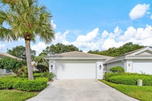 4449 Lacey Oak Drive, Palm Beach Gardens, FL 33410 Sold 11/27/23
