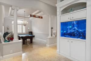 10596 Versailles Boulevard Wellington, FL 33449 - Off Market