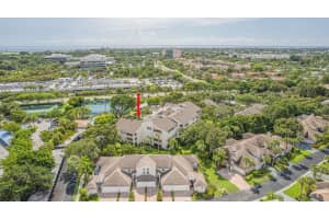 318 Oak Harbour Drive, Juno Beach, FL 33408 Sold 01/31/24