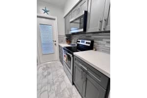 2121 NE 42nd Court 111c, Lighthouse Point, FL 33064 Sold 01/19/24