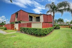 3929 Victoria Drive, West Palm Beach, FL 33406 Sold 11/15/23