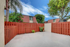 3929 Victoria Drive, West Palm Beach, FL 33406 Sold 11/15/23