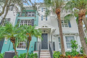 336 W Mallory Circle, Delray Beach, FL 33483 Sold 12/07/23