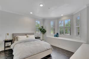 336 W Mallory Circle, Delray Beach, FL 33483 Sold 12/07/23