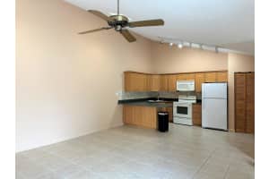 5592 Golden Eagle Circle, Palm Beach Gardens, FL 33418 Sold 01/18/24