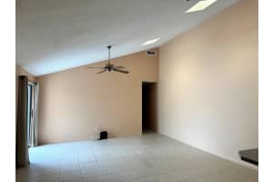 5592 Golden Eagle Circle, Palm Beach Gardens, FL 33418 Sold 01/18/24