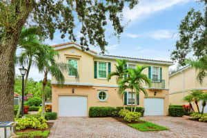 462 Capistrano Drive, Palm Beach Gardens, FL 33410 Sold 11/21/23