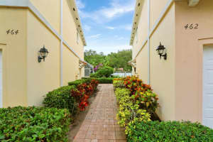 462 Capistrano Drive, Palm Beach Gardens, FL 33410 Sold 11/21/23