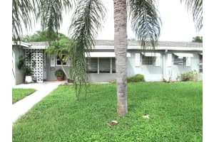 917 S Drive Drive B, Delray Beach, FL 33445 Sold 10/31/23
