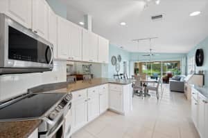 635 Hudson Bay Drive, Palm Beach Gardens, FL 33410 Sold 12/15/23