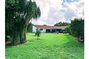 5711 Bamboo Circle, Tamarac, FL 33319 Sold 02/02/24