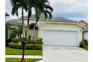 2030 Normandy Circle, West Palm Beach, FL 33409 Sold 10/19/23