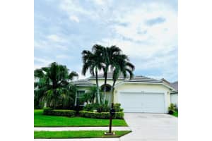 2030 Normandy Circle, West Palm Beach, FL 33409 Sold 10/19/23