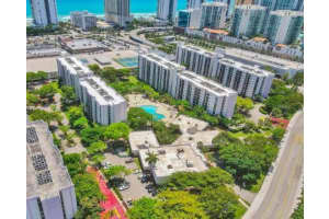 17011 N Bay Road 109, Sunny Isles Beach, FL 33160 Sold 11/10/23