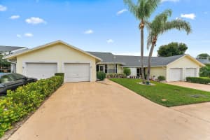 11133 SE Sea Pines Circle, Hobe Sound, FL 33455 Sold 01/09/24