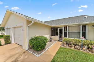 11133 SE Sea Pines Circle, Hobe Sound, FL 33455 Sold 01/09/24