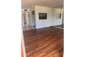 3320 Lake Osborne Drive 109, Lake Worth Beach, FL 33461 Sold 09/05/24