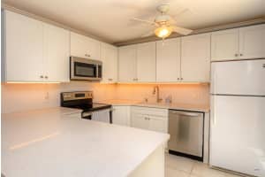 5658 SE Windsong Lane, Stuart, FL 34997 Sold 11/15/23