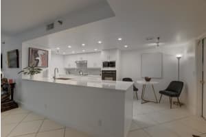 955 Egret Circle 104, Delray Beach, FL 33444 Sold 12/09/23