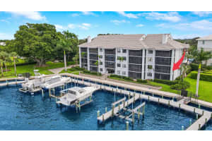 521 Bay Colony Drive N & Boat Slip #19, Juno Beach, FL 33408 Sold 02/13/24