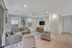 725 Duchess Court, Palm Beach Gardens, FL 33410 Sold 12/08/23
