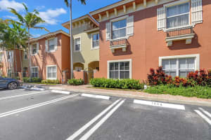 131 Lake Monterey Circle, Boynton Beach, FL 33426 Sold 04/17/24