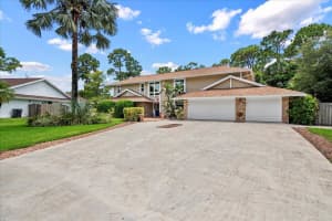 12782 Stone Pine Way, Wellington, FL 33414 Sold 12/11/23