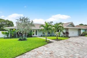 329 Fairway N, Tequesta, FL 33469 Sold 03/05/24