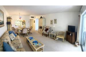 701 Lori Drive 212, Palm Springs, FL 33461 Sold 02/29/24