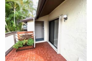 193 Mastic Tree Way Court, Royal Palm Beach, FL 33411 Sold 12/14/23