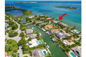 10 Island Road, Sewalls Point, FL 34996 Sold 10/24/24