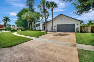 1369 Sailboat Circle, Wellington, FL 33414 Sold 11/30/23