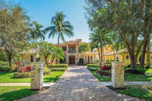 2842 Old Cypress N, Palm Beach Gardens, FL 33410 Sold 03/08/24