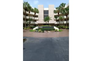 5700 Camino Del Sol 201, Boca Raton, FL 33433 Sold 12/12/23