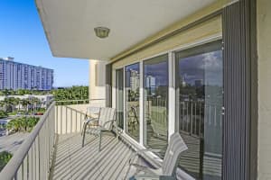 1200 Hibiscus Avenue 602, Pompano Beach, FL 33062 Sold 11/22/23