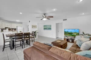 7 Greenway N 205, Royal Palm Beach, FL 33411 Sold 04/01/24