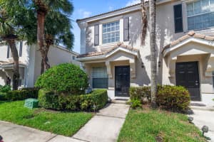 5044 Palmbrooke Circle, West Palm Beach, FL 33417 Sold 11/14/23