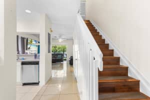 5044 Palmbrooke Circle, West Palm Beach, FL 33417 Sold 11/14/23