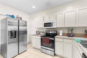 5044 Palmbrooke Circle, West Palm Beach, FL 33417 Sold 11/14/23