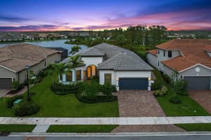 142 Cinder Dunes Point, Jupiter, FL 33478 Sold 11/14/23